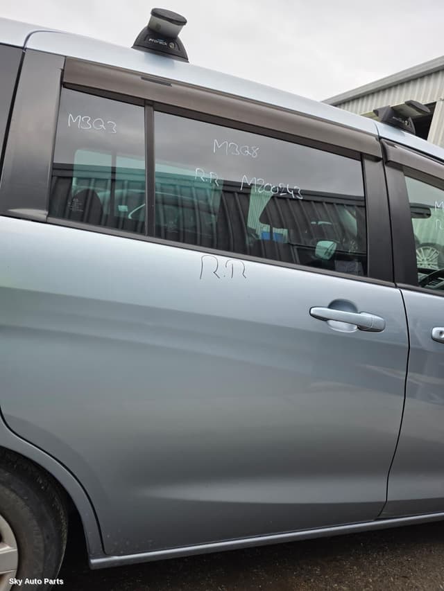 RIGHT_REAR_DOOR_SLIDING