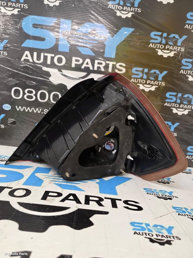 Left Taillight