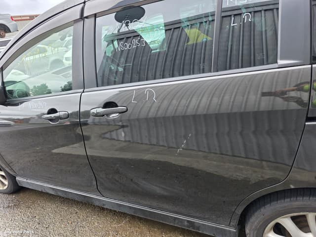 Left Rear Door/Sliding