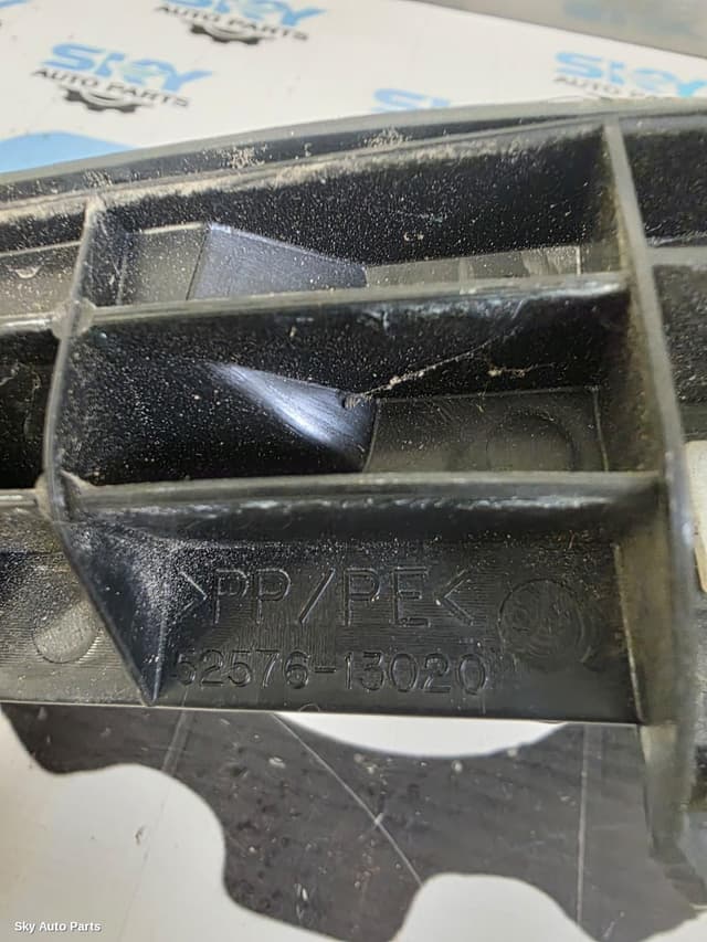 R/Bar Bracket/Reinfo