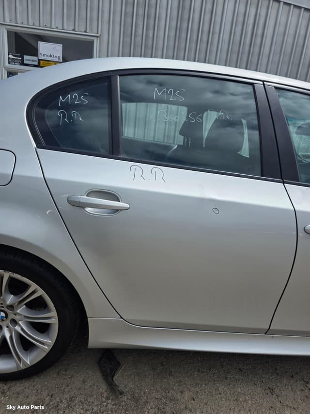 RIGHT_REAR_DOOR_SLIDING