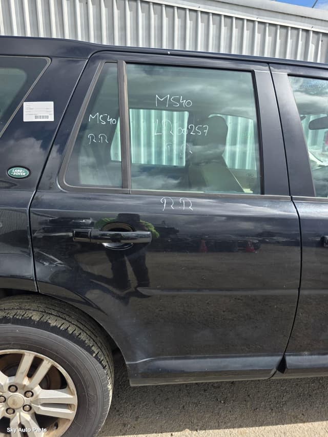 RIGHT_REAR_DOOR_SLIDING