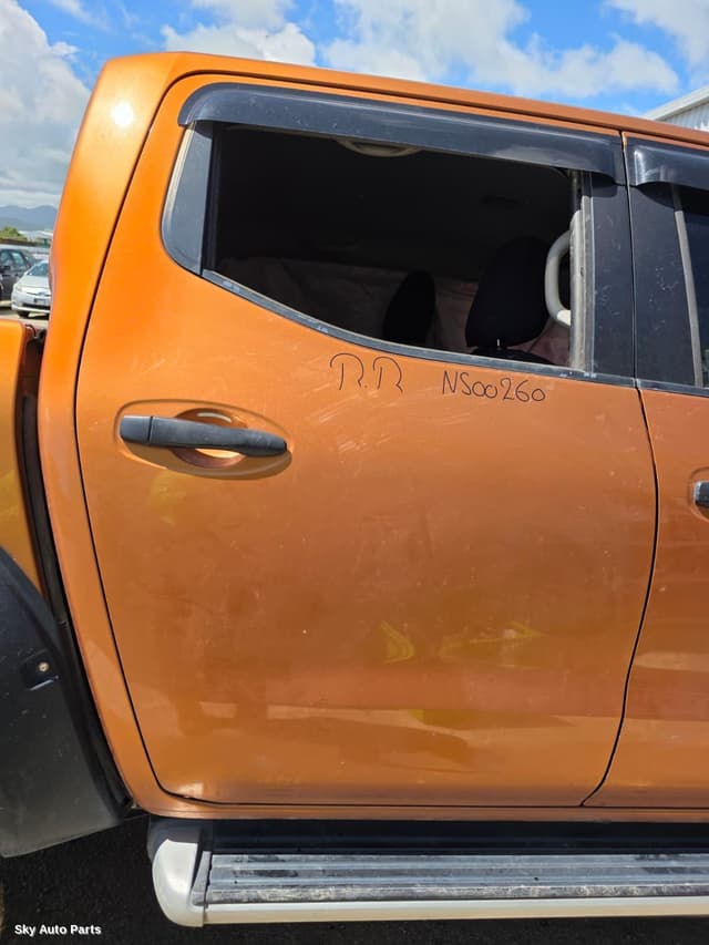 RIGHT_REAR_DOOR_SLIDING