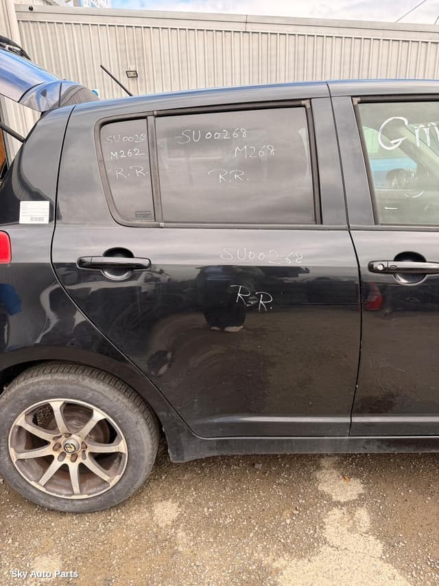 RIGHT_REAR_DOOR_SLIDING