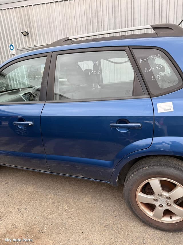 Left Rear Door/Sliding