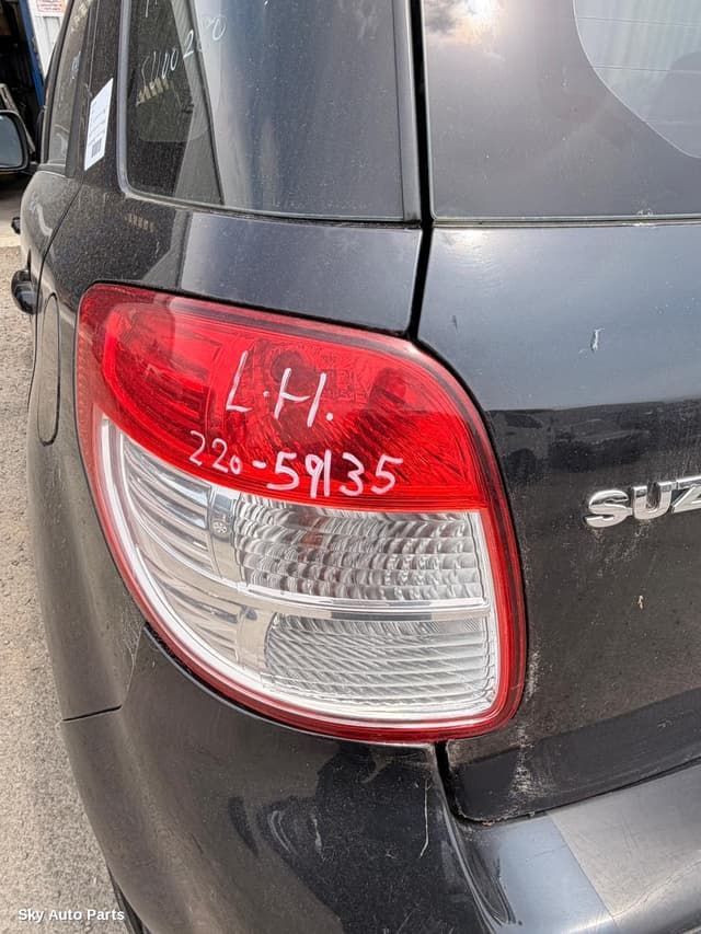 Left Taillight