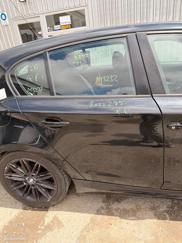 RIGHT_REAR_DOOR_SLIDING