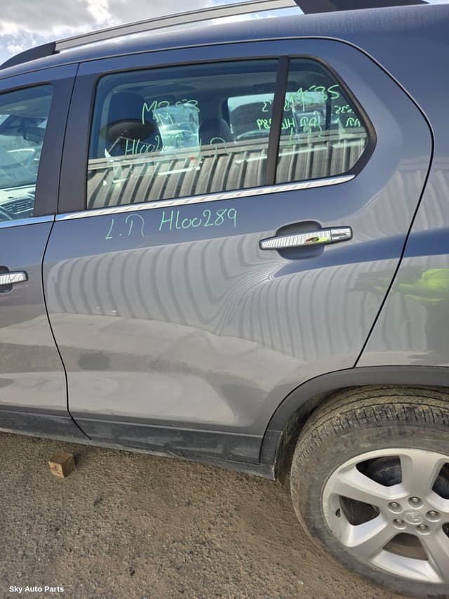 Left Rear Door/Sliding