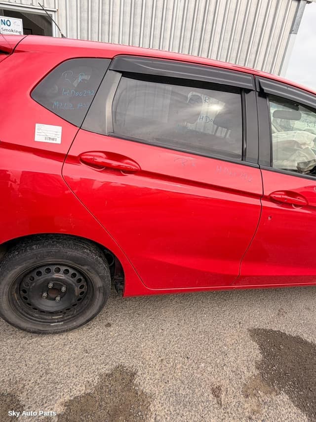 RIGHT_REAR_DOOR_SLIDING