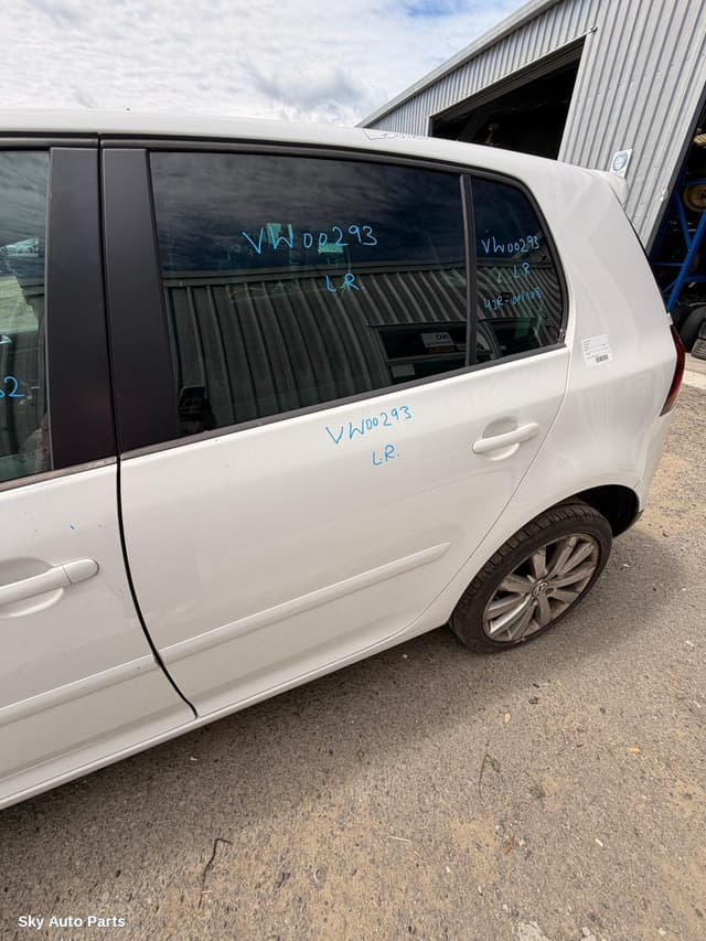 Left Rear Door/Sliding