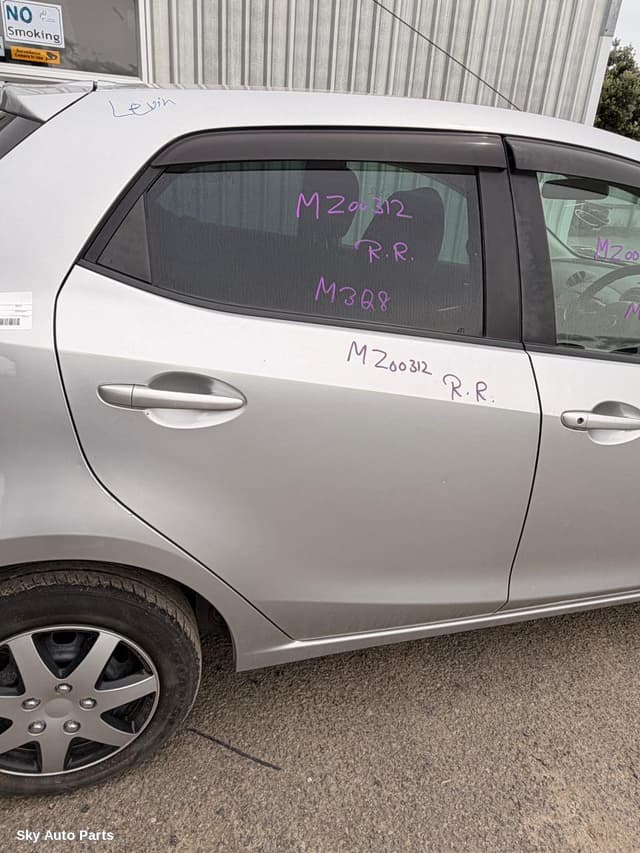 RIGHT_REAR_DOOR_SLIDING