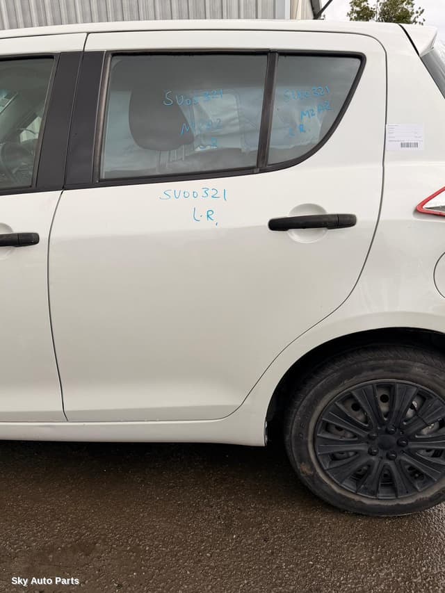 Left Rear Door/Sliding