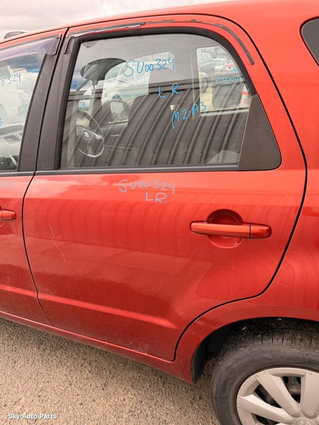Left Rear Door/Sliding