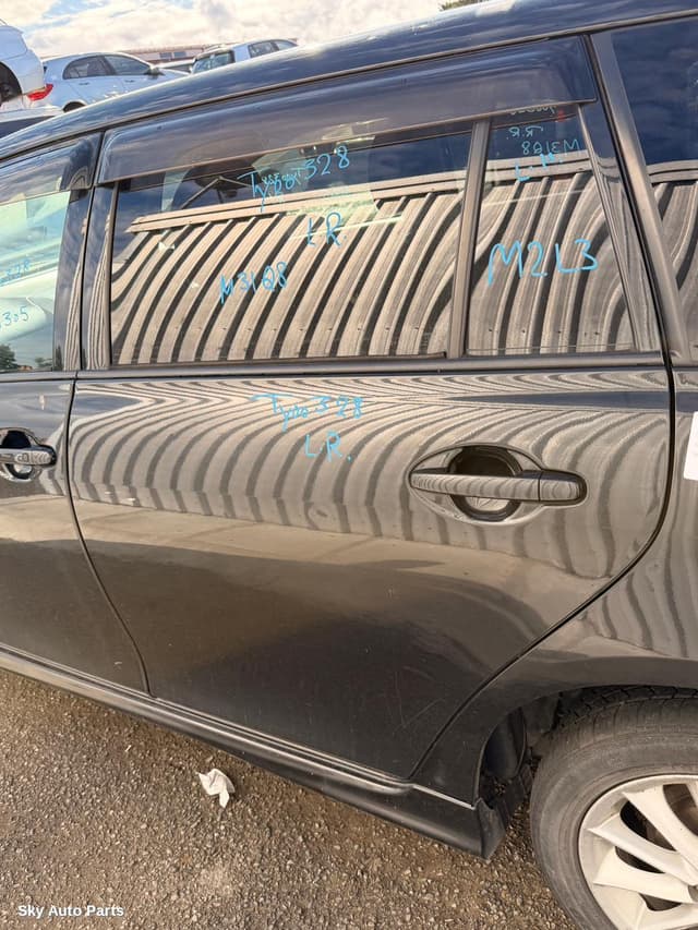 Left Rear Door/Sliding