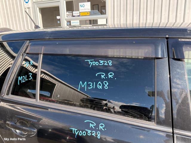 Right Rear Door Window