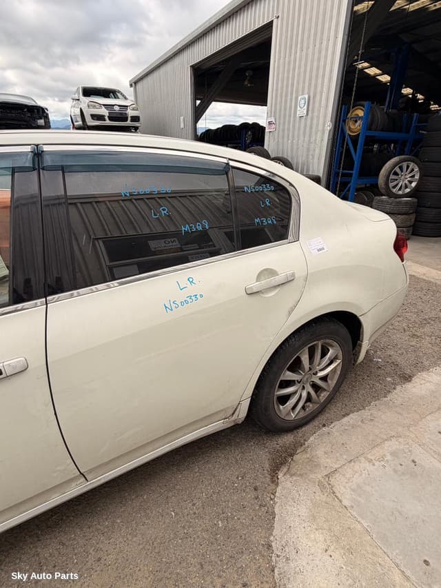 Left Rear Door/Sliding
