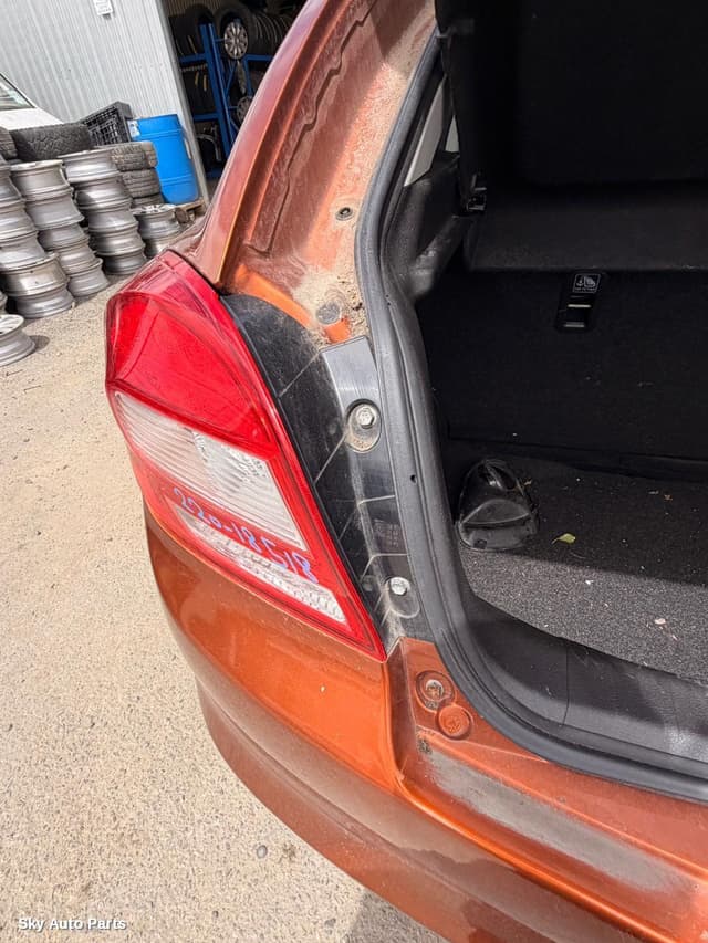 Left Taillight