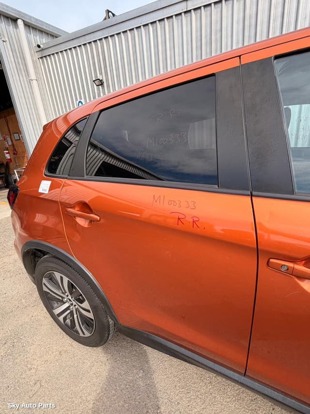 RIGHT_REAR_DOOR_SLIDING