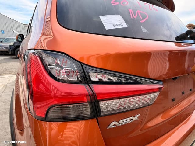 Rear Garnish