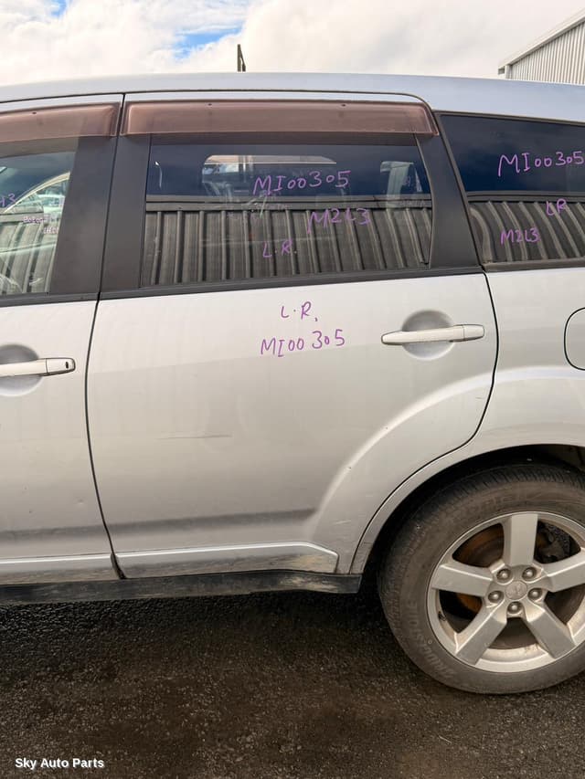 Left Rear Door/Sliding