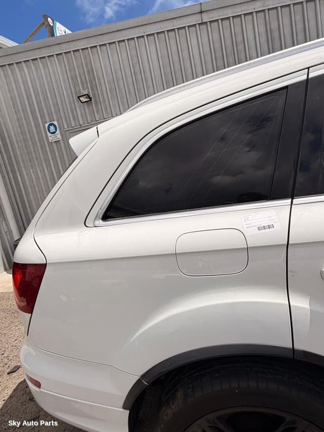 Right Rear Side Glass