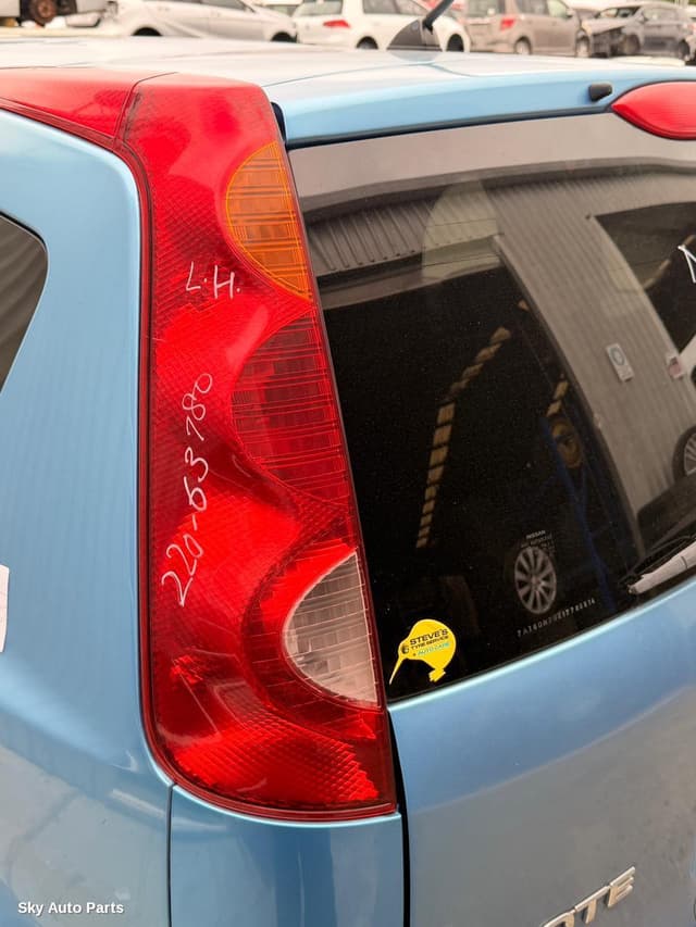 Left Taillight