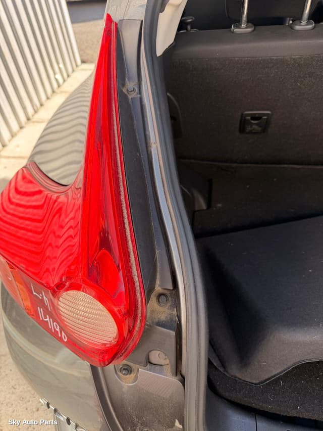 Left Taillight
