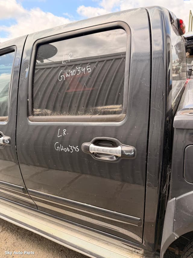 Left Rear Door/Sliding