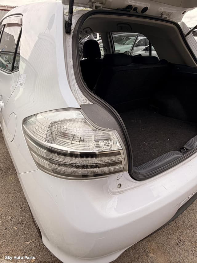 Left Taillight