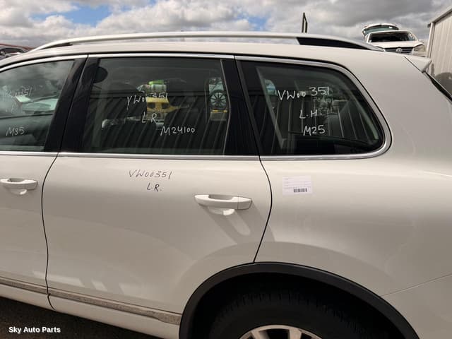 Left Rear Door/Sliding