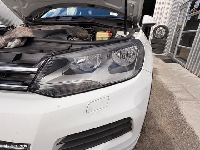 Left Headlamp