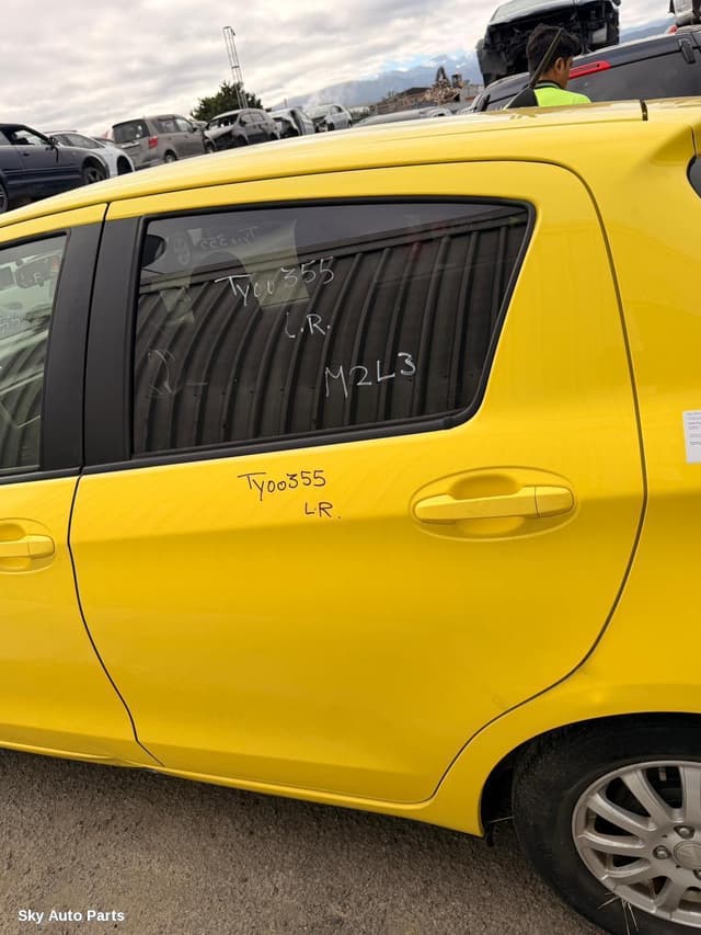 Left Rear Door/Sliding