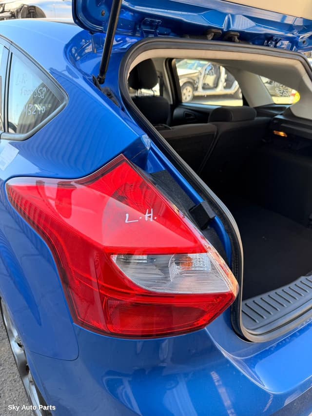 Left Taillight