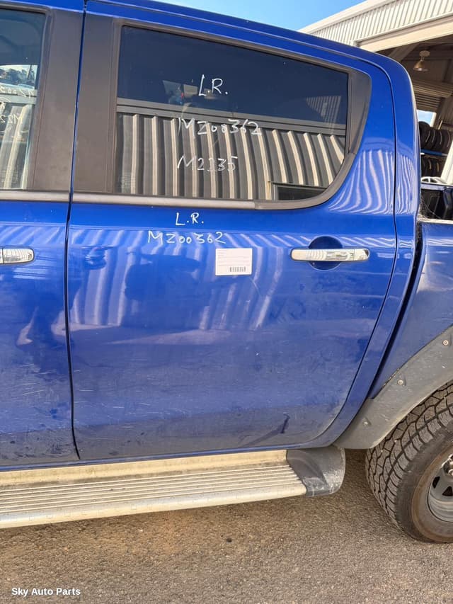Left Rear Door/Sliding