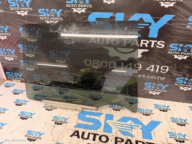Right Rear Door Window