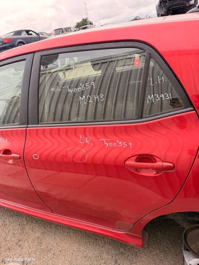 Left Rear Door/Sliding