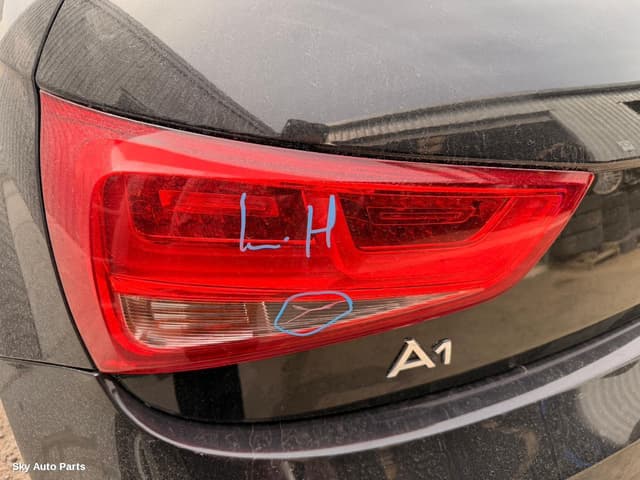 Left Taillight