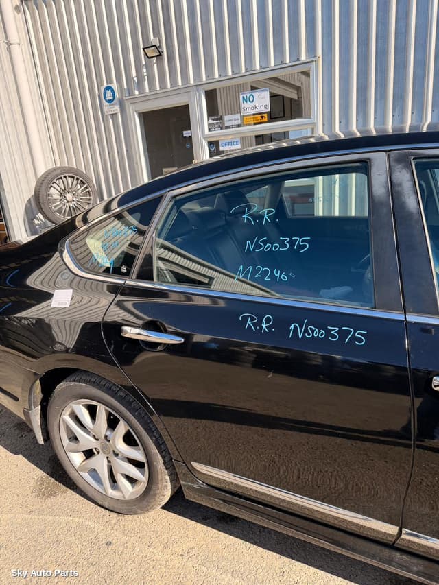 RIGHT_REAR_DOOR_SLIDING