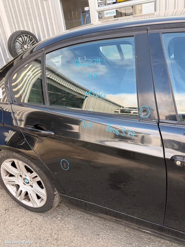 RIGHT_REAR_DOOR_SLIDING