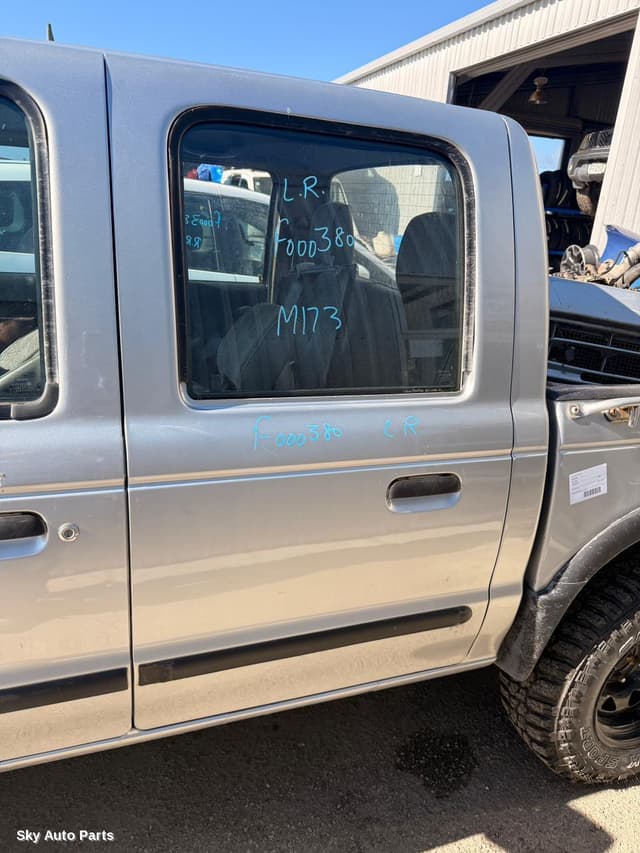 Left Rear Door/Sliding