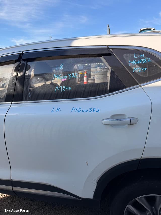 Left Rear Door/Sliding