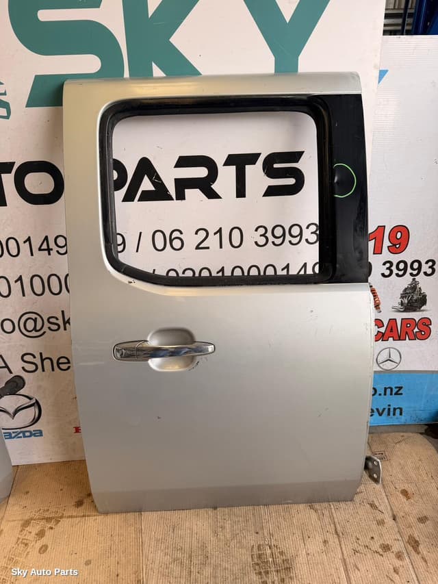RIGHT_REAR_DOOR_SLIDING