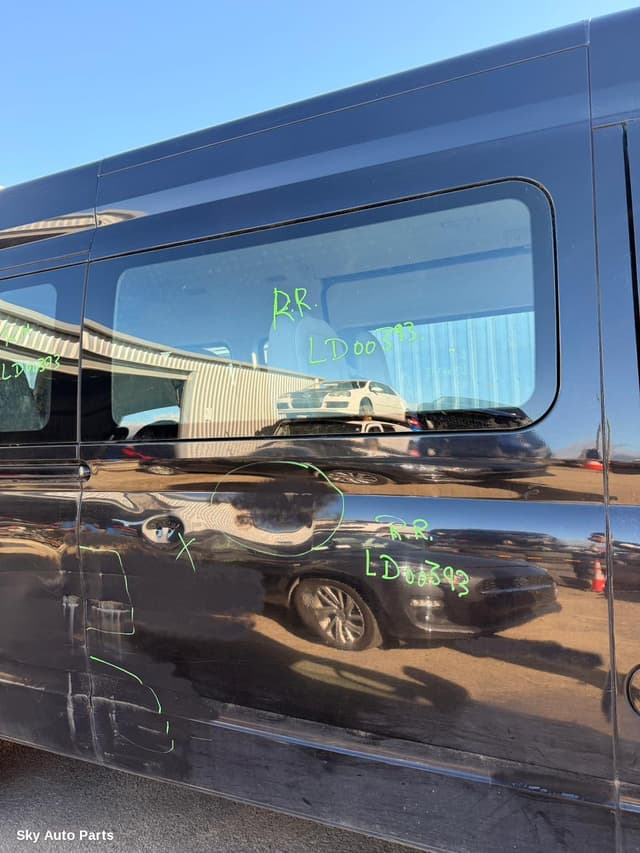 Right Rear Door Window
