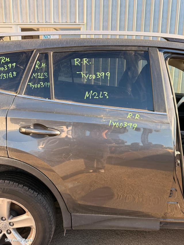 RIGHT_REAR_DOOR_SLIDING