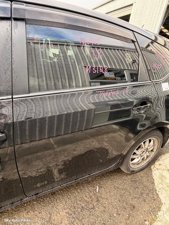 Left Rear Door/Sliding