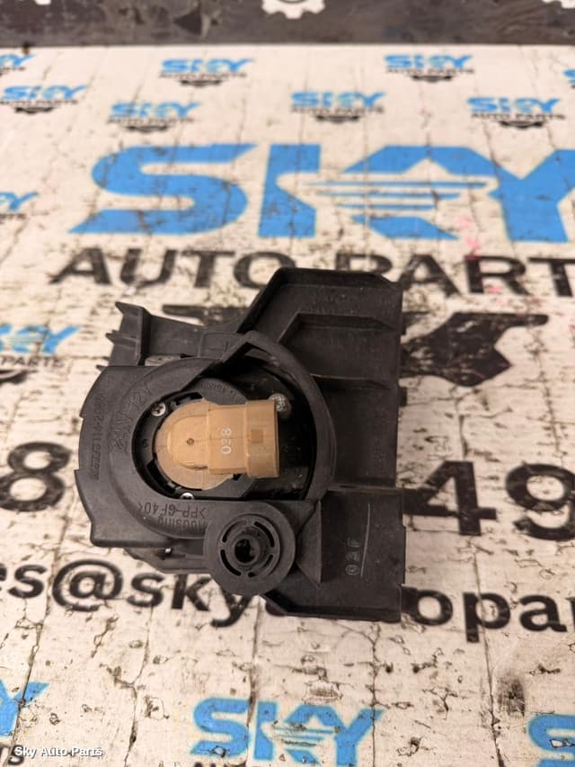 Left Indicator/Fog/Side