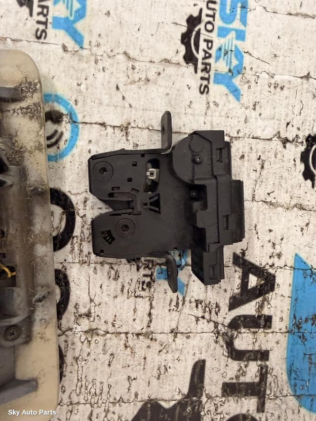 Door/Boot/Gate Lock