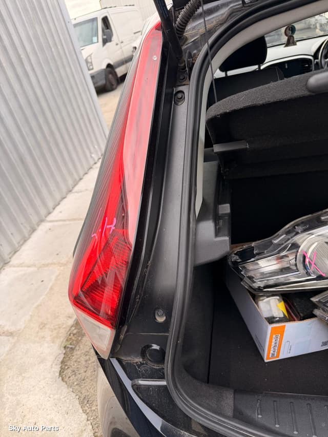 Left Taillight