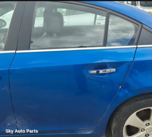 Left Rear Door/Sliding