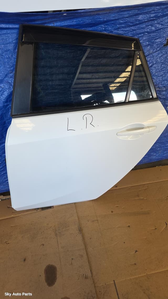Left Rear Door/Sliding